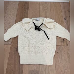 Zara feminine pearl sweater Small